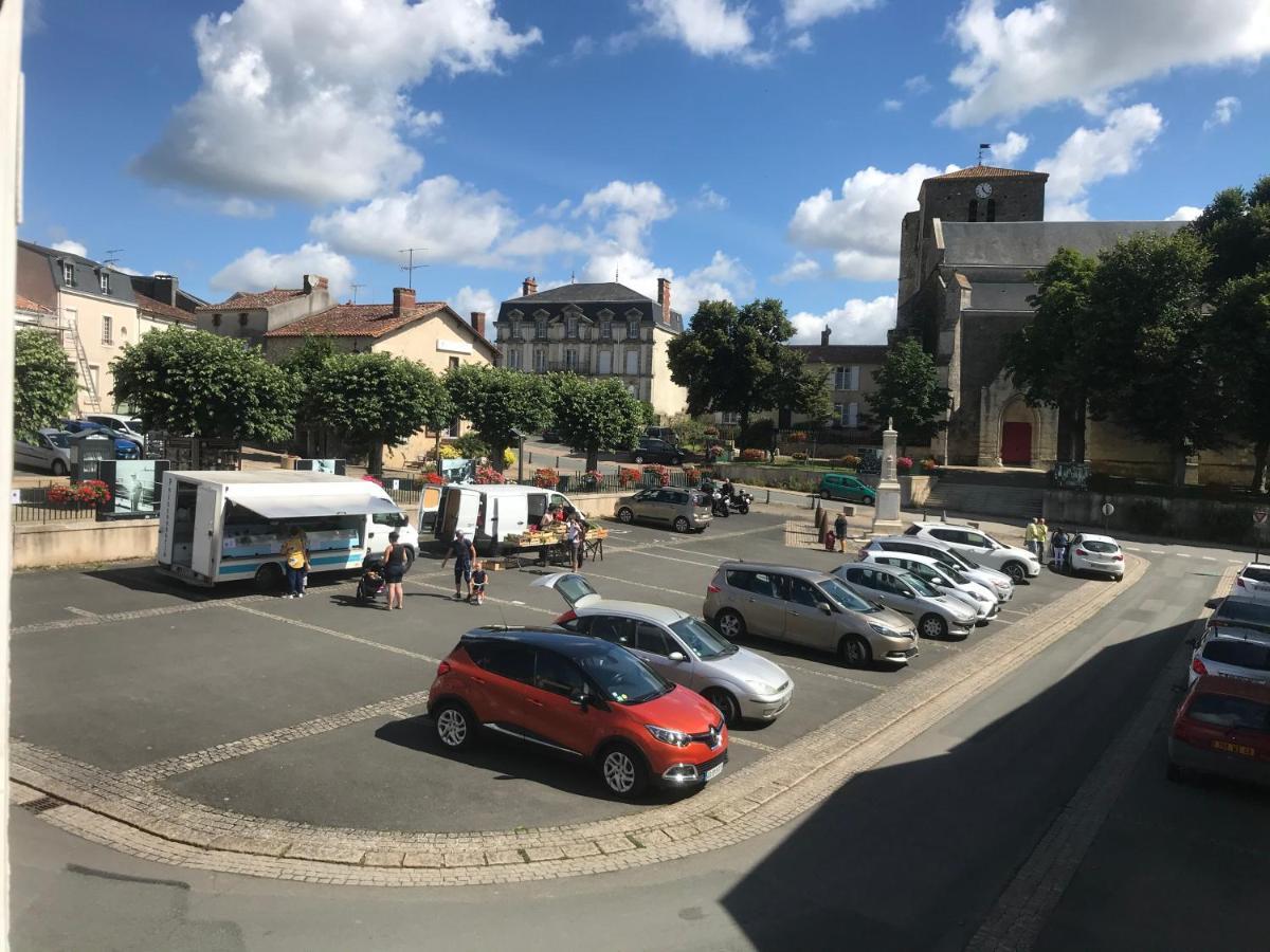 Place Au Repos Apartment Mouilleron-en-Pareds Exterior photo